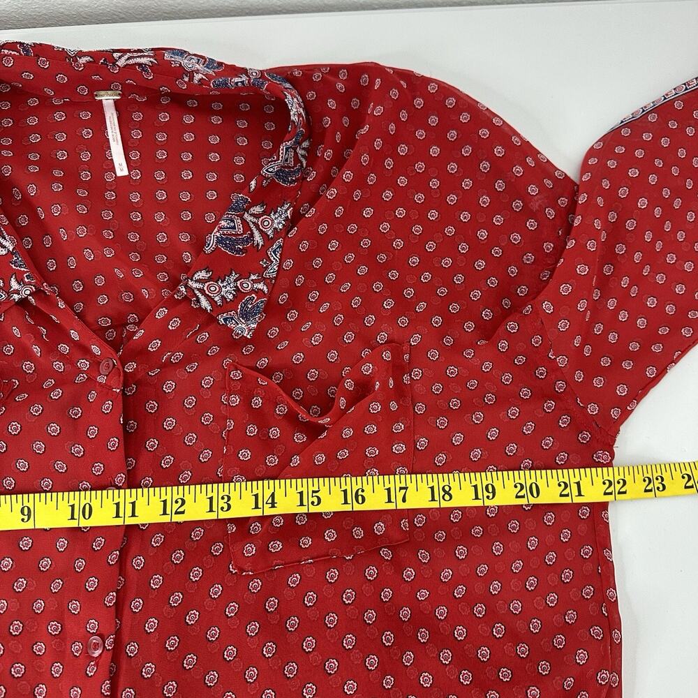 Free People Shirt Womens Medium Red Flowy Chiffon Floral Whimsical Blouse Hi Low - Picture 7 of 9